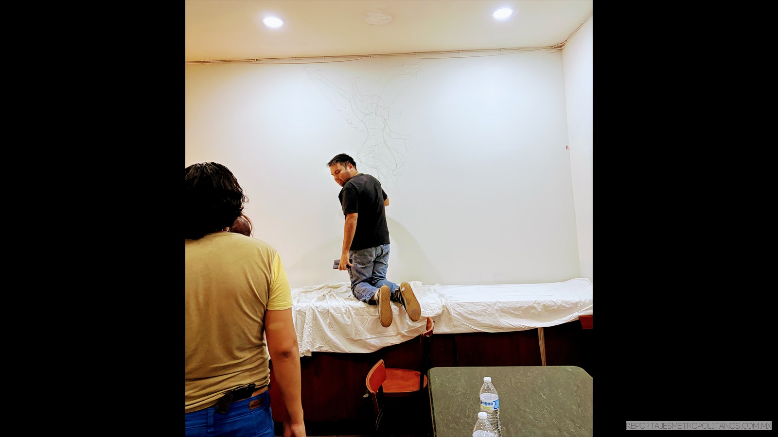 EL PRIMER TRAZO DEL MURAL LO DIO JESHUA