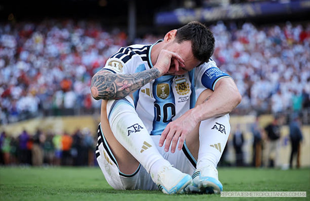 MESSI LLORÓ